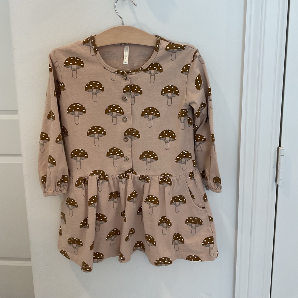 Rylee&Cru Size 4/5 Mushroom Print Kids Dress